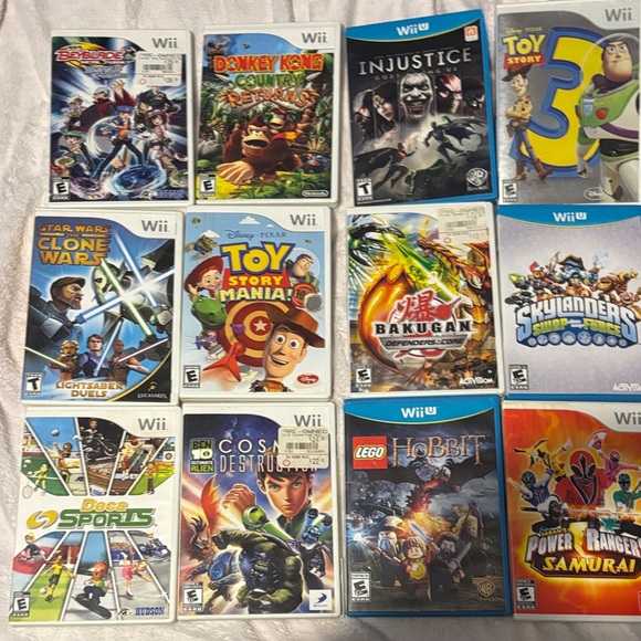 38 Nintendo Wii and Wii U Video Game lot. - Picture 2 of 5